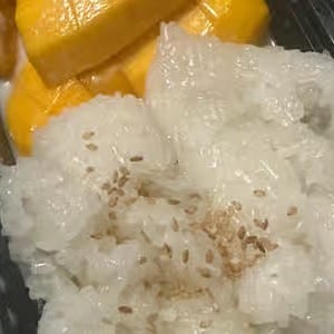 Sweet Sticky Rice and Mango.
