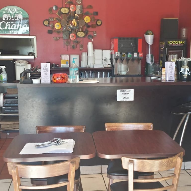 Reservations and Comfortable Dining