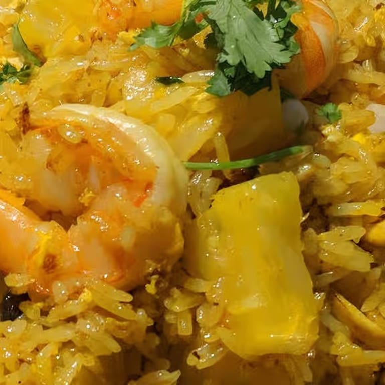 Delicious Fried Rice: A Thai and Asian Fusion Favorite